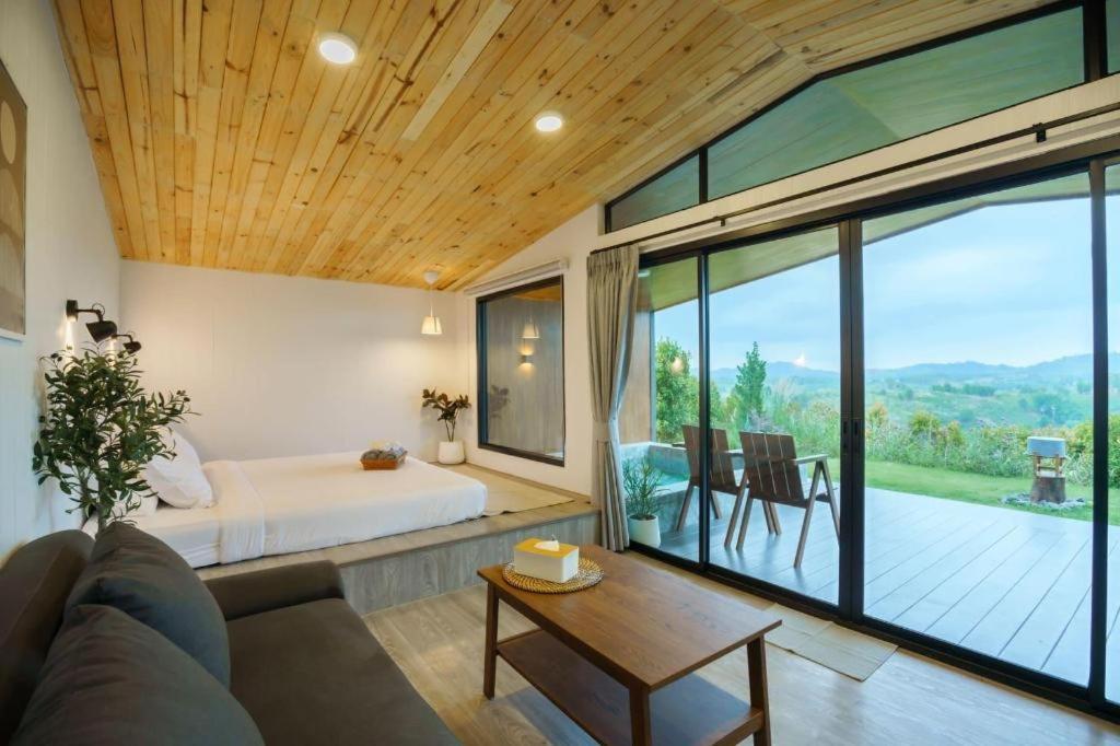 Thunwa The Campsite Khao Kho Bagian luar foto