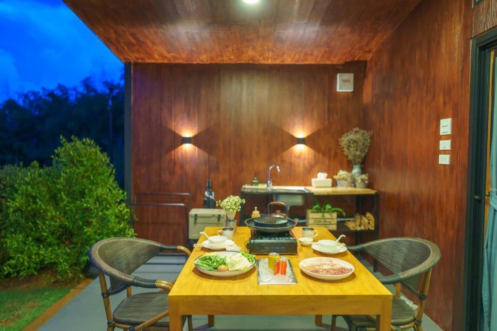 Thunwa The Campsite Khao Kho Bagian luar foto